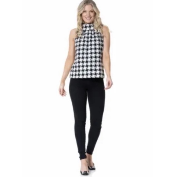 Sail to Sable Black & White Tweed Gold Button Back Top - Picture 9 of 9